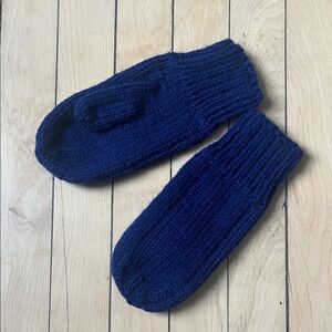 Vintage Hand Knit Dark Blue Children’s Mittens